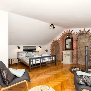  Appartement Old
